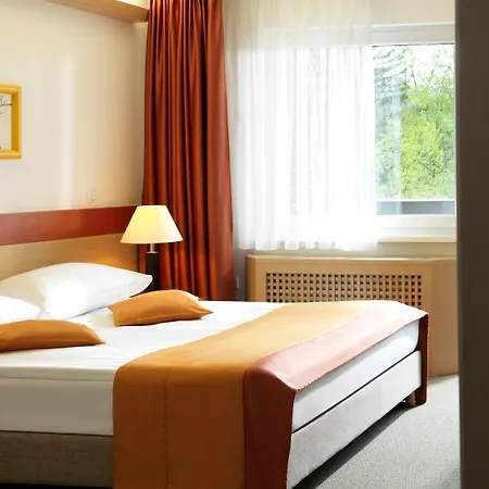 Szálloda Garni Savica - Sava & 4*