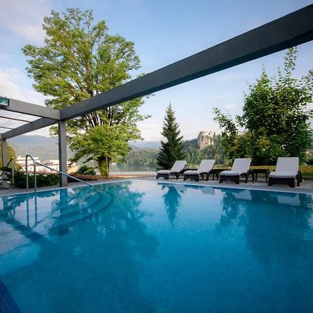 Garni Savica - Sava & 4*